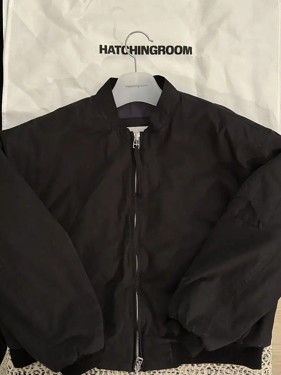 Hatching Room/Heavy Flight Jacket Black